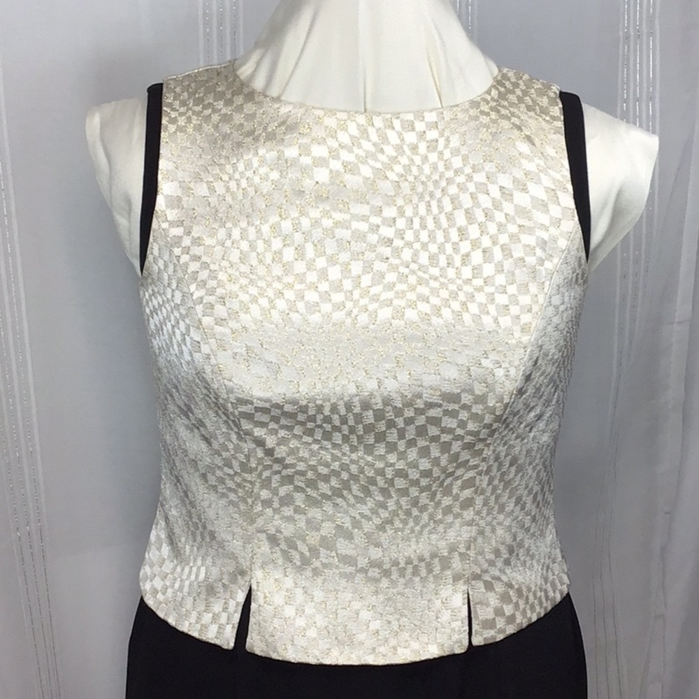 VTG Dressbarn Elegant Brocade Ivory Satin Gold Metallic Fitted Zip Back Top Sz.8